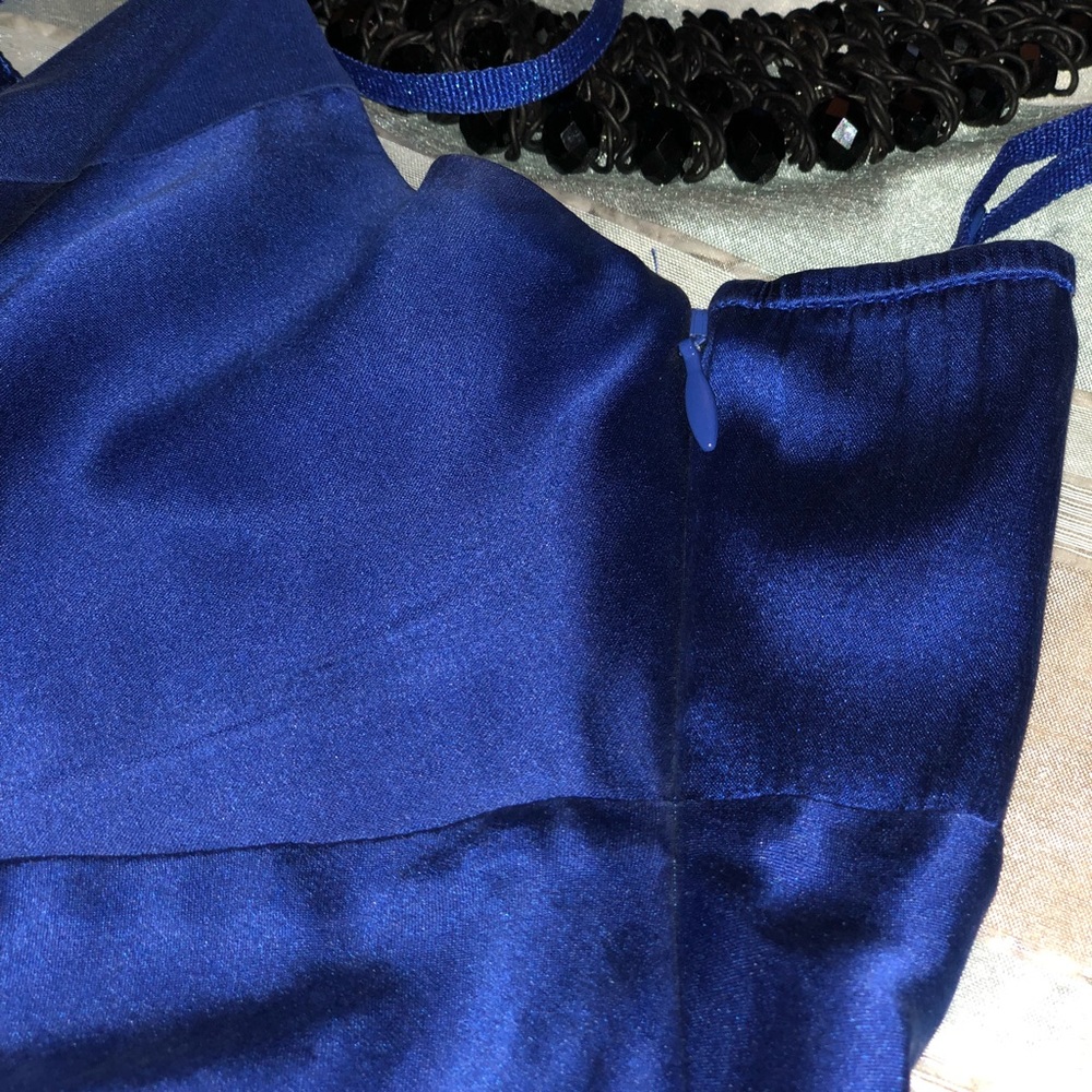 Express Silk Top - Picture 8 of 8